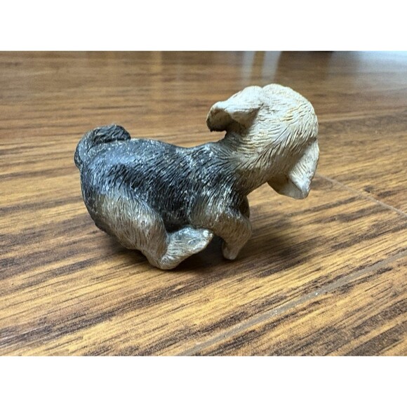 Vintage Dog Knick-knack Porcelain Sculpture Beagle - Picture 3 of 5